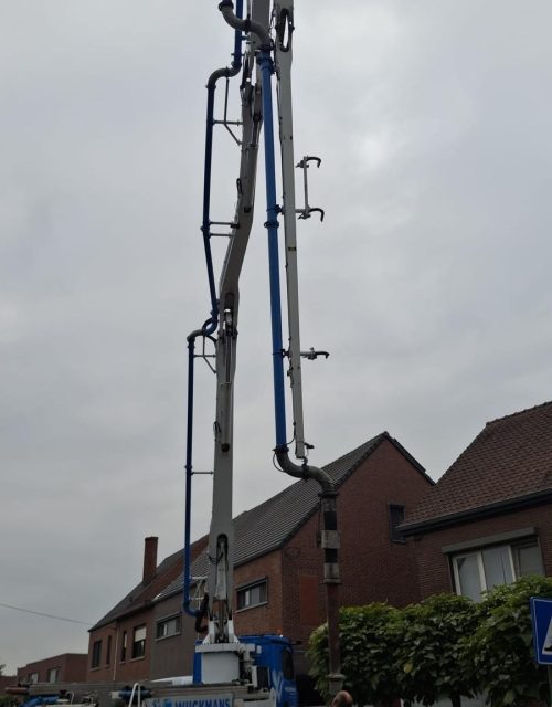 WhatsApp Image 2025-12-19 at 10.20.51 PM (3)